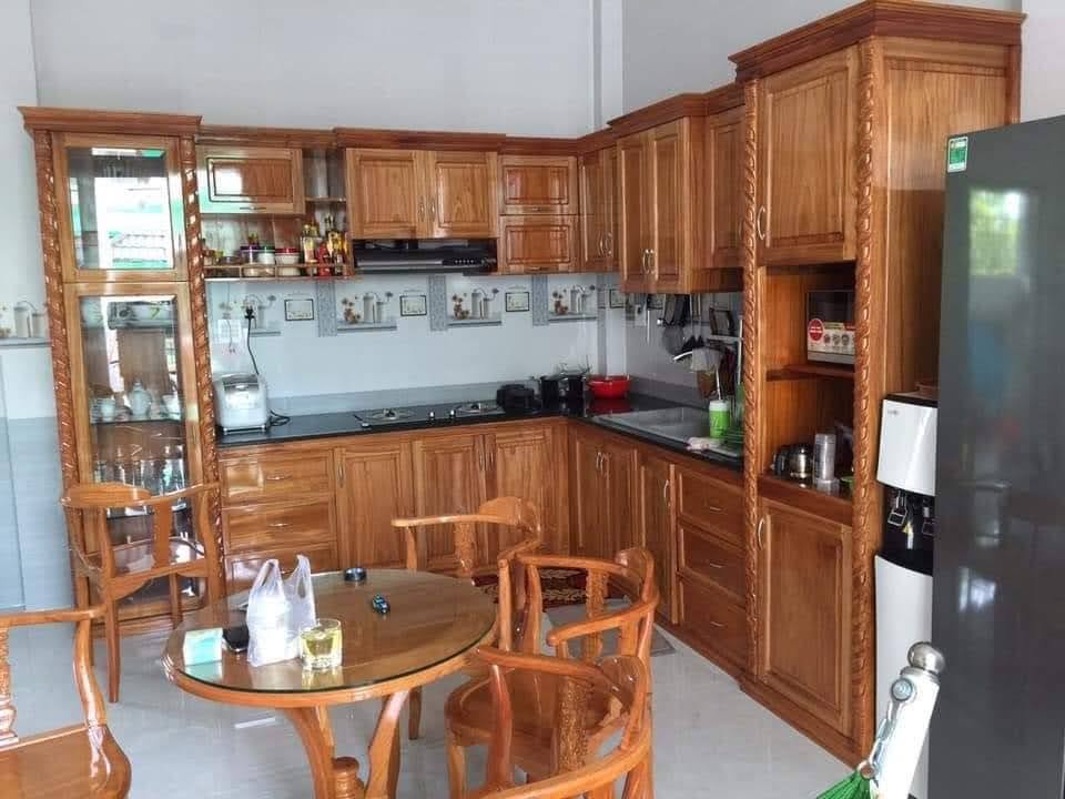 Tủ bếp gỗ gõ cao cấp