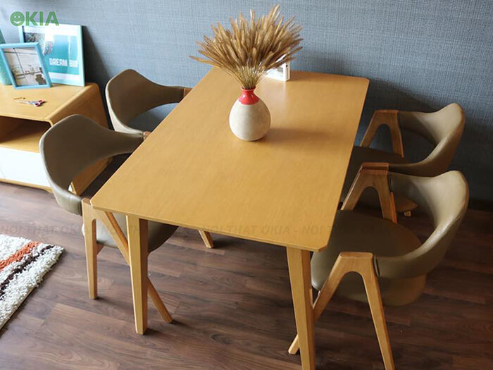 Bộ bàn ăn chữ A